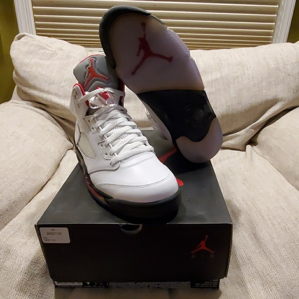 Air jordan v 5 retro 2013
